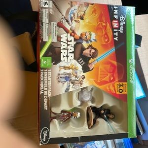 Xbox one Star Wars unfinity starter pack